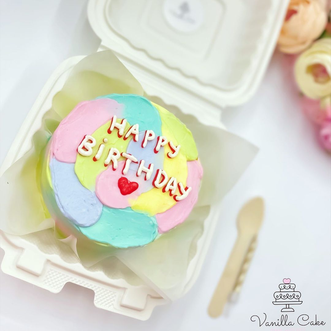 Bento tort HBD color