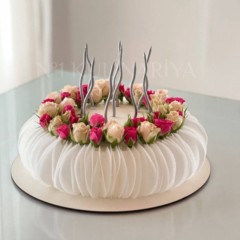 Vafli güllü tort (5kq)